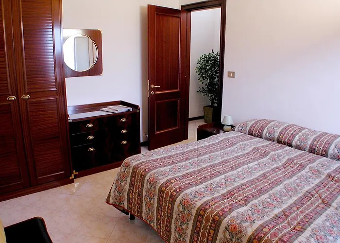 Santa Rosa Aparthotel Rom