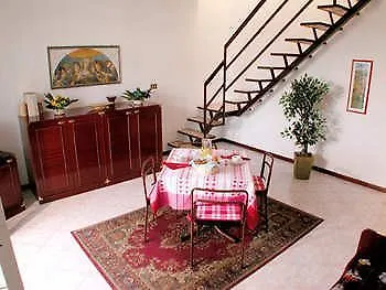 Aparthotel Santa Rosa Rom